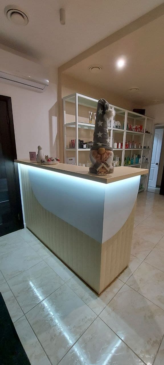 Furniture 2 gallery by RosPro Interiors