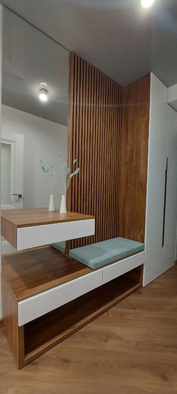 Hallway 2 Image 3 gallery by RosPro Interiors