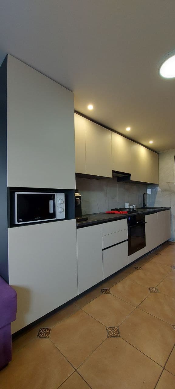 Kitchen 6 Image 2 gallery by RosPro Interiors