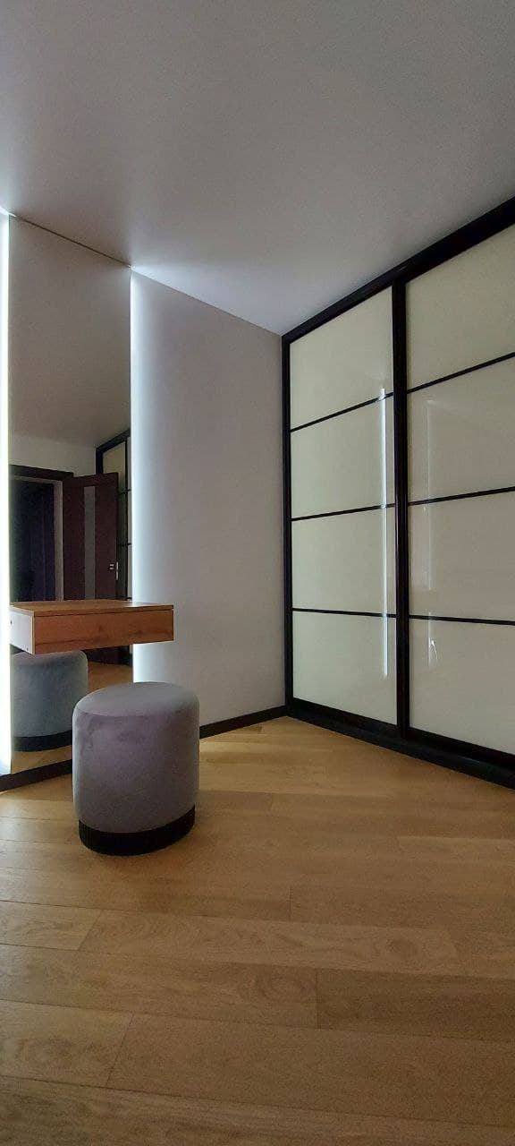 Wardrobe 2 gallery by RosPro Interiors