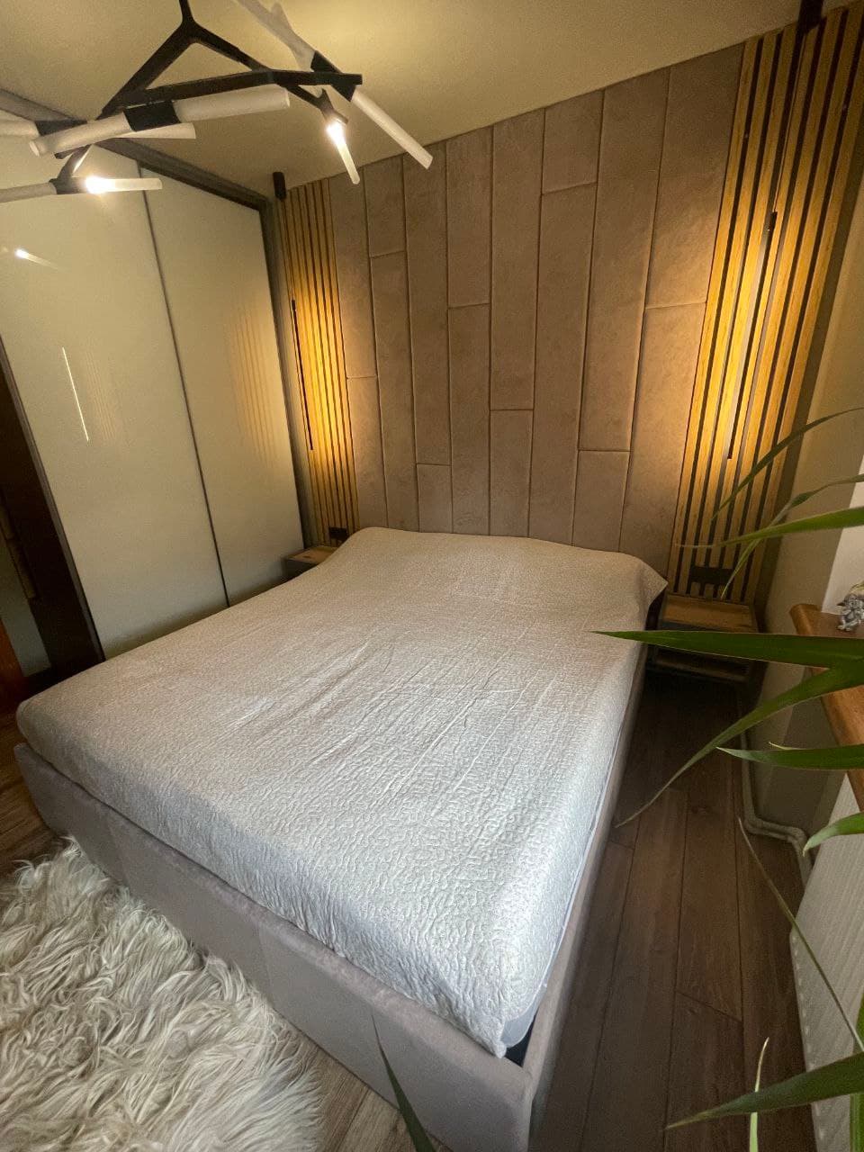 Wardrobe 4 gallery by RosPro Interiors